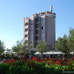 Bristol Hotel